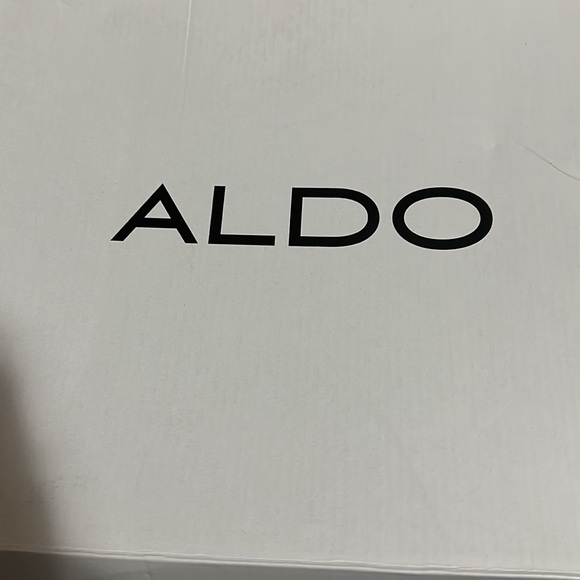 Heels - Picture 5 of 5